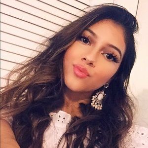 Meet your Posher, Dani